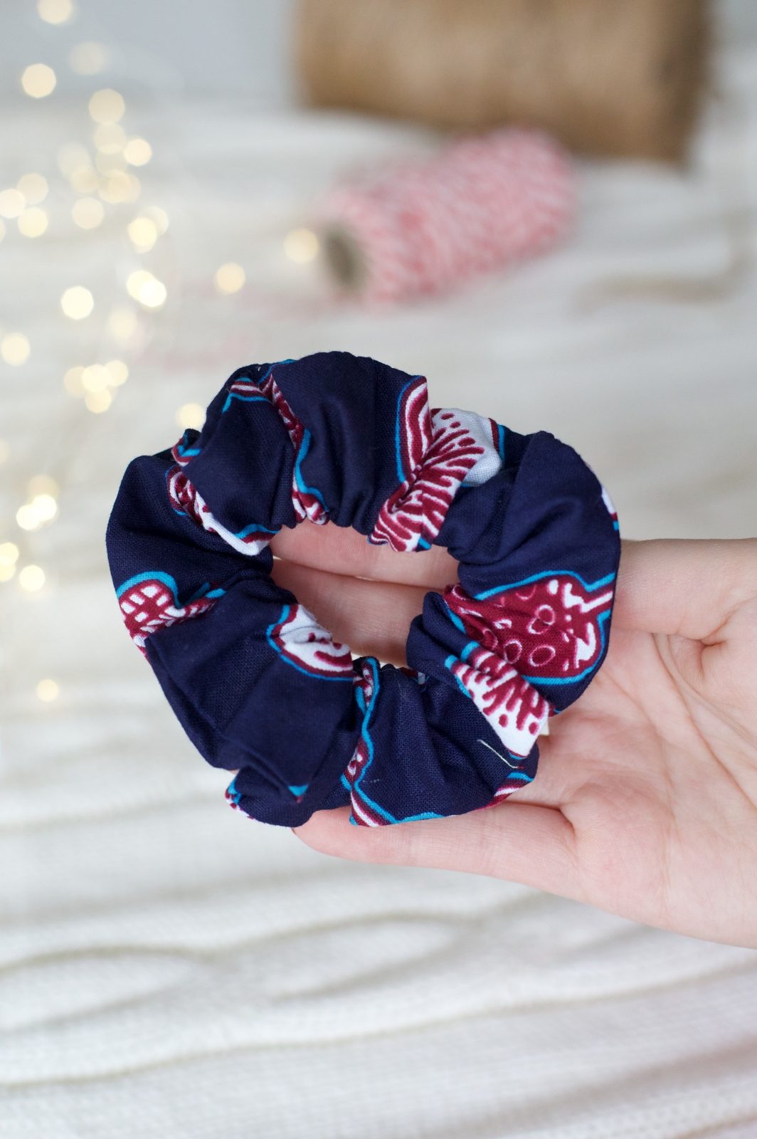 Senegalska scrunchie granatowy kwiat